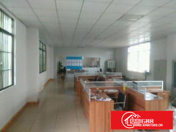 谢岗独院带电梯厂房2000平米