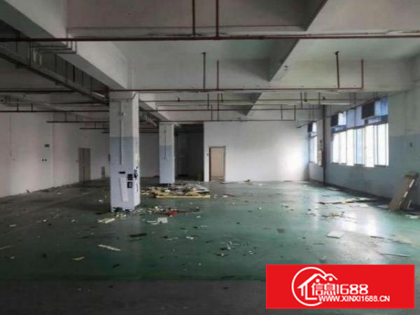 石岩应人石急租3楼带地坪漆600平厂房出租，带消防