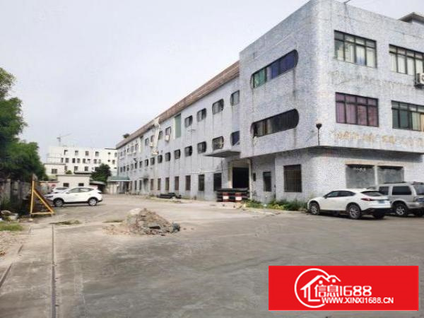 石碣镇横滘楼上3200方厂房超大电梯可分租合适各种行业可分租