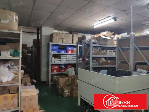 石岩水田高速出口大型园区楼上整层3000平厂房出租!