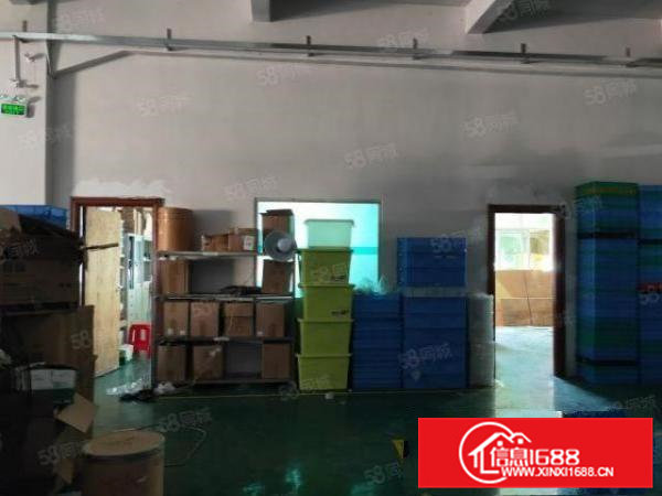 清溪镇中心新出一楼730平方，水电齐全，现成办公室洗手间