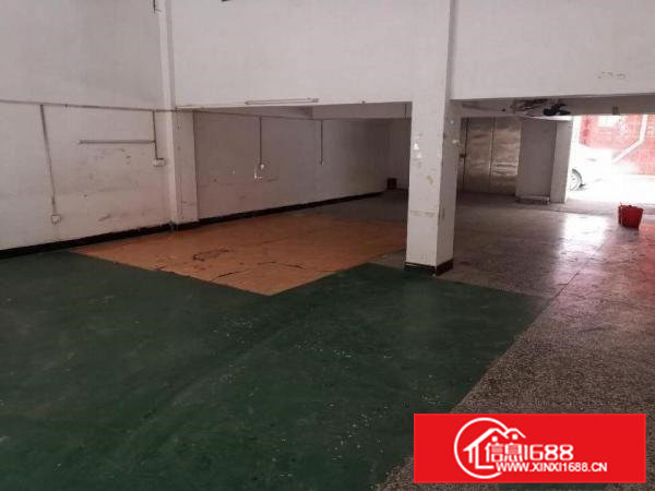 大朗松佛路附近空出一楼厂房仓库