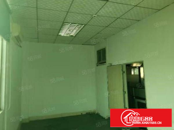 寮步良边独院厂房分租一楼300平方，价格便宜地段好