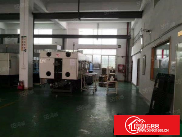 公明一楼厂房出租，900平，现成行车，面积实体