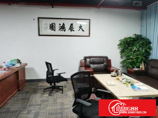 龙华大浪楼上500平精装修无转让费厂房出租