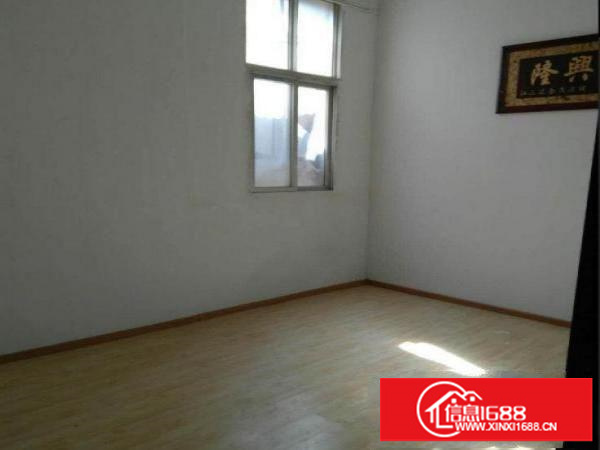 龙岗区山子下路240平方米平房楼上出租