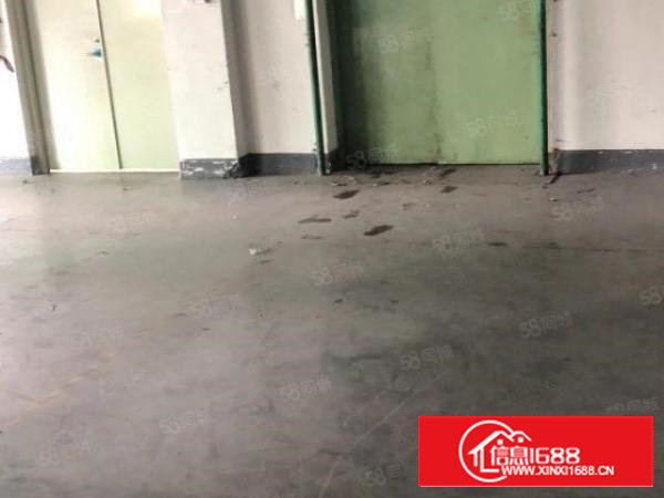 宝安沙井后亭社区，独门独院楼上1500平方厂房出租。