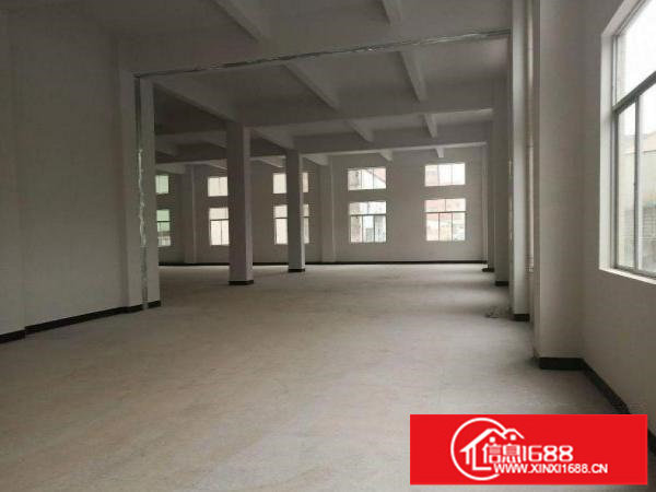 宝龙路口工业区里分租一楼800二楼800平米