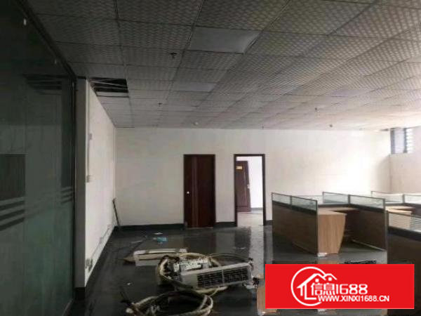 沙井松福大道边沙一西部工业区新出楼上200平米厂房招租