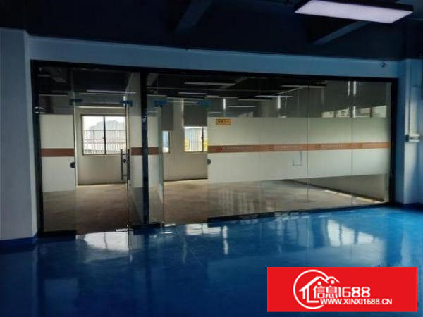 常平新出1000平方厂房出租，全新地坪漆现成水电