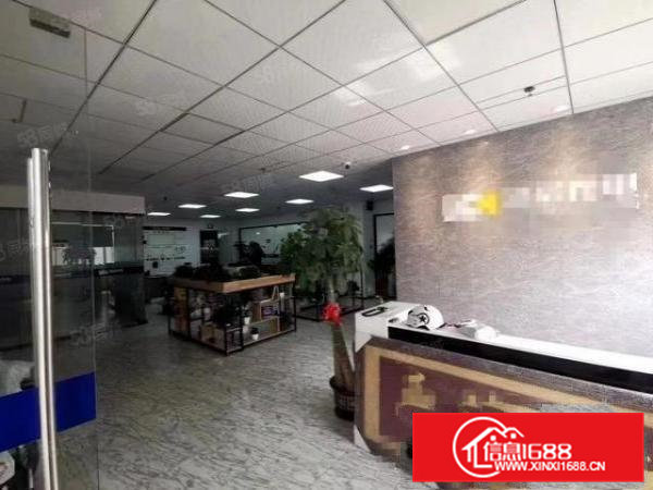 凤岗油甘埔新出楼上1000平方现成装修，报价便宜