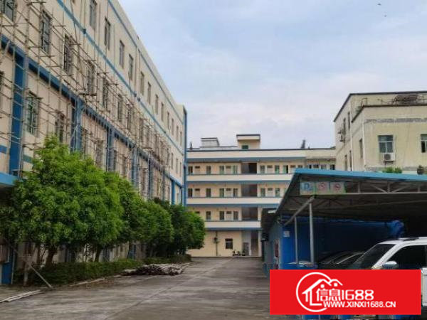 房子有两层，每层1450