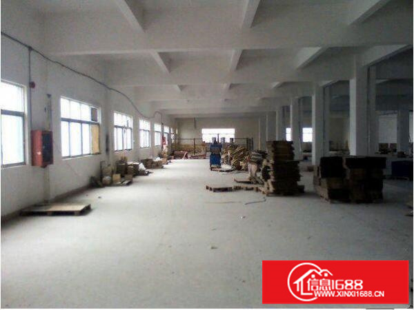 坂田布龙路边新出1楼1300平方适合仓库