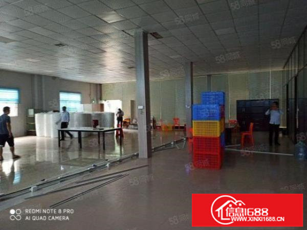 出租龙岗区横岗一楼钢构350平带装修空地大原房东