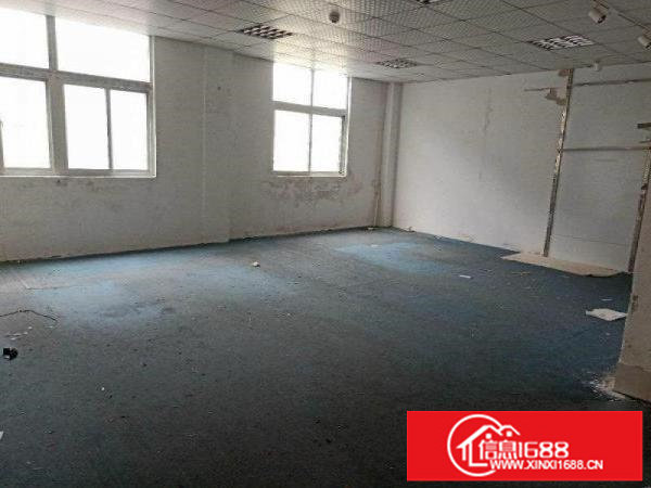 出租横岗独门独院600平厂房仓库20元包带现成办公室