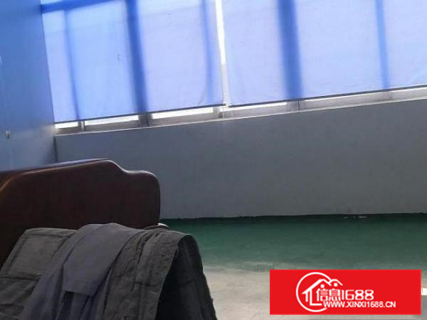 独立楼层，光线好，痛风强，水电齐全