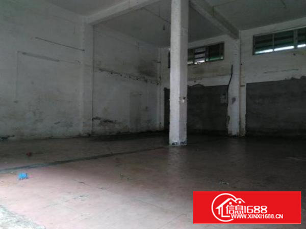 沙井西环路北环路交接沙一松福大道边1楼200平带装修厂房出租