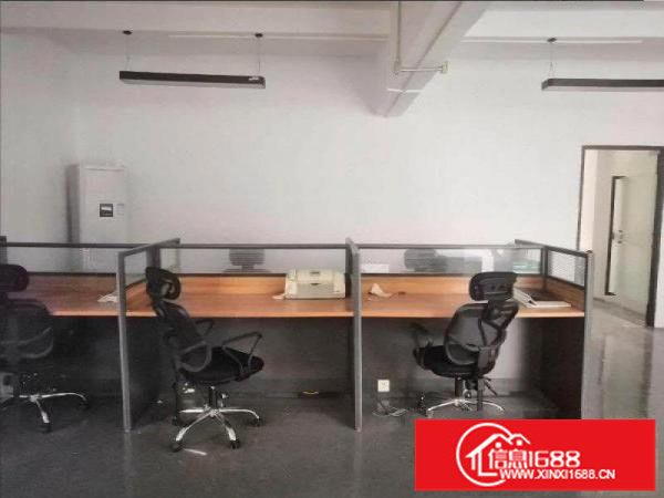 布吉楼上538平米，精装修适合小加工，办公仓库