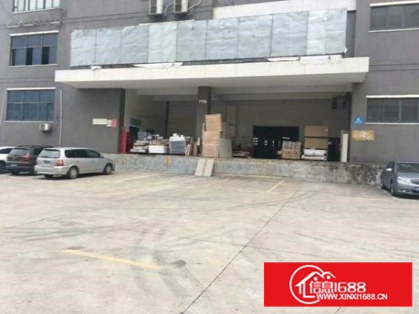 西乡带装修厂房2400平米招租