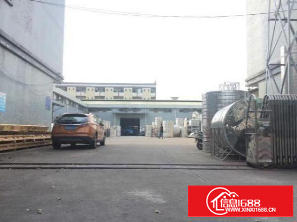 成熟工业区门口30米大路滴水八米钢结构厂房