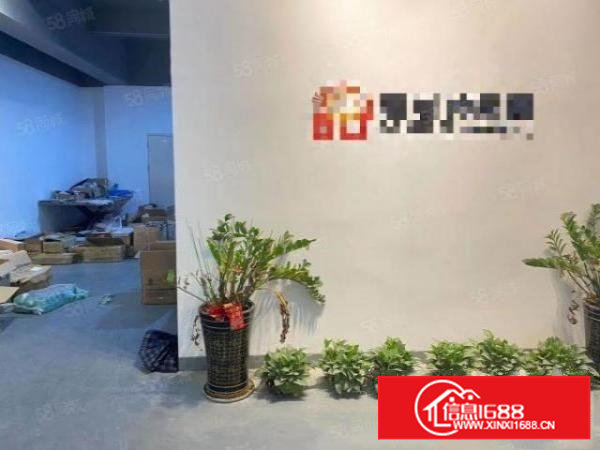 石岩汽车站附近工业园新出楼上340平精装修水电齐全厂房出租