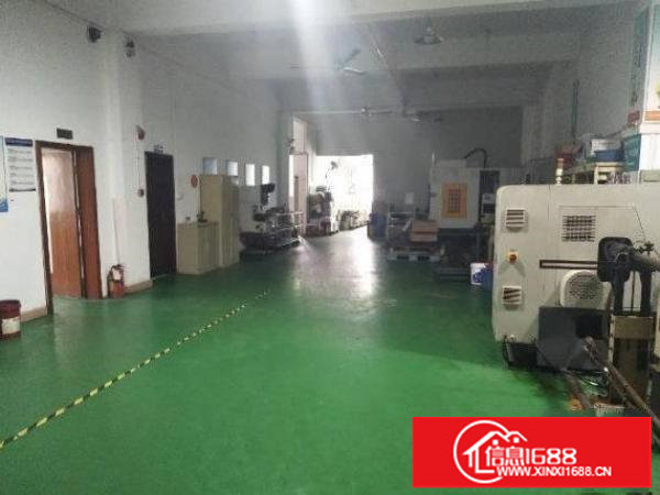 出租布吉关新出楼上300平带装修标准厂房