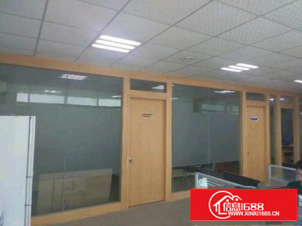 西乡鹤州或九围带装修厂房2100平米整层出租