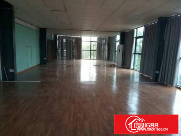 仲恺航天科技园房东楼上1000平方旁厂房带装修！