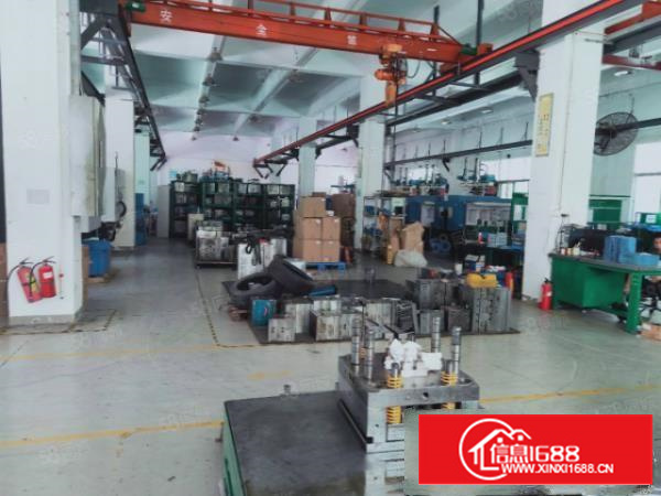 凤岗一楼800方带装修厂房出租排污管道已经接驳好