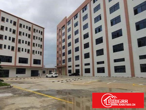 大岭山杨屋高速路口旁全新厂房出租，楼上500平起分，承重1吨