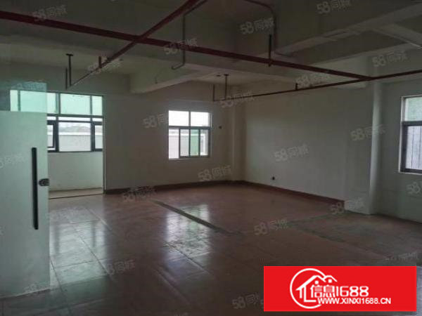 龙华大浪华兴路2000平红本厂房，价格24！形象好车位冲足！