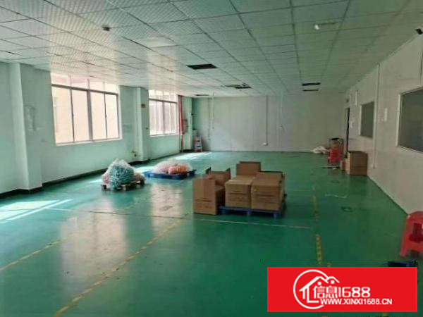 清溪镇三中新出三楼一整层1300平方，现成水电线路办公室