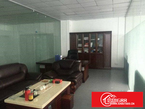 铁场村楼上900平米带装修厂房直租形象好近高速