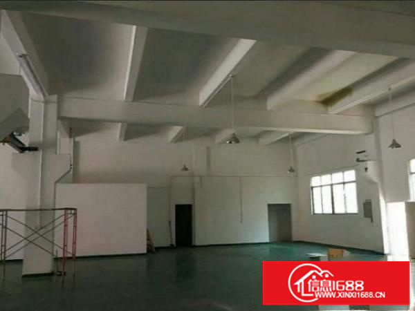 光明李松萌1楼厂房500平方高6米，采光好，电量充足