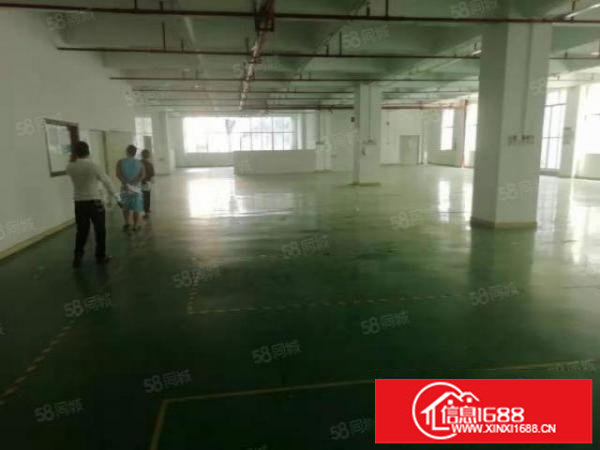 龙岗地铁口原房东楼上2000平带装修实际面积厂房出租可分租