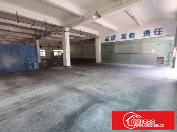 东坑一楼750平方，水电齐全带装修高度5.5米，形象好空地大