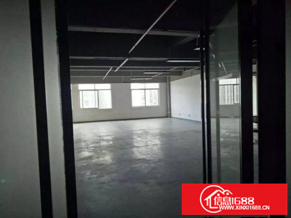 杨美地铁站电商产业园180平米带装修厂房出租