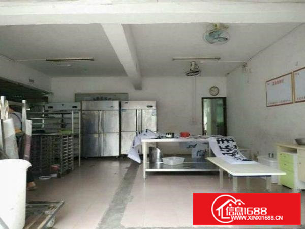 企石企石村出租300平米带办公室和电路独院一楼厂房