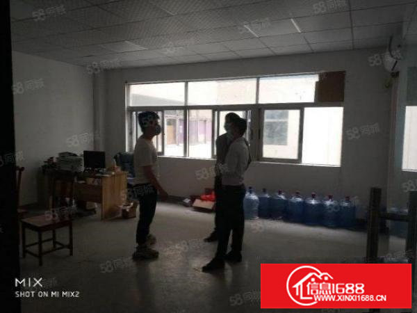 福永和平380平带豪华装修厂房出租水电到位无转让费