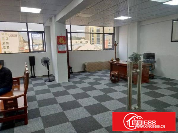 凤岗全新电商仓库出租，精装修，面积28至500平方不等，