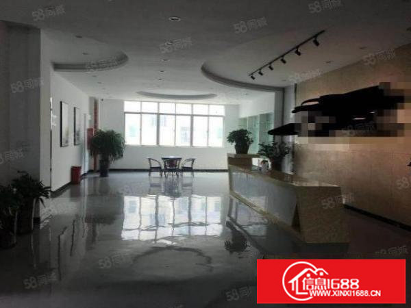 松岗燕川靠近高速口带豪华装修一整层厂房2400平招租