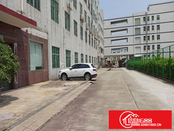 厂房出租一楼450平方龙岗区横岗六约可进大货柜空地大行业不限