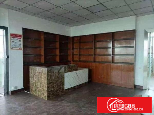 石排庙边王精装楼上900平厂房出租天花吊顶