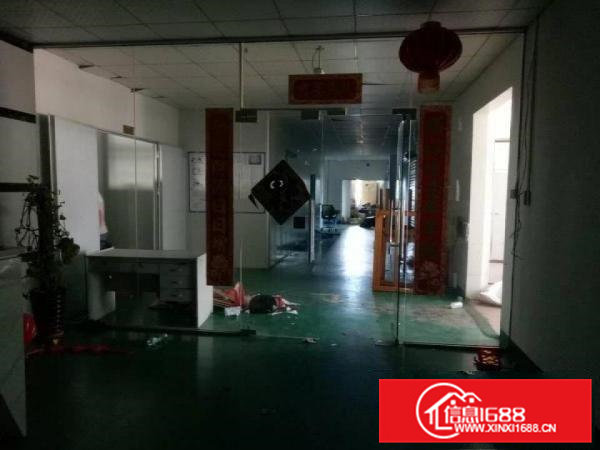 凤岗天堂围楼上刷地板漆厂房出租1500平水电齐全