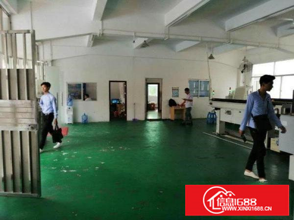 长安镇街口新出一楼220平厂房出租带办公室装修水电齐全