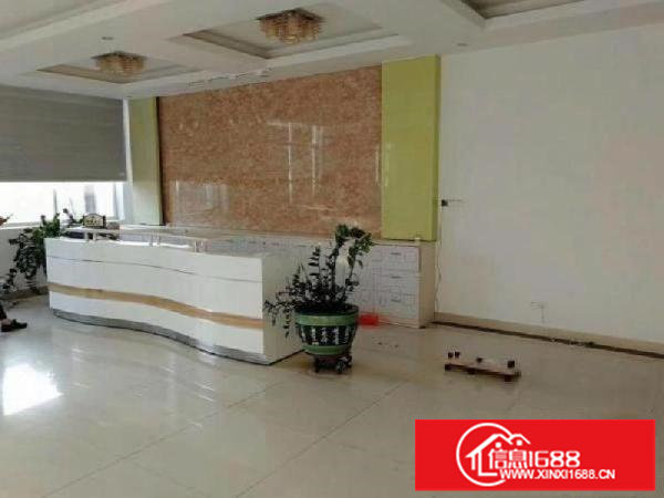 龙岗大运新城龙西新出厂房680平米带装修拎包