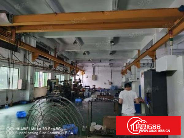 原房东一楼1000平带行车厂房出租