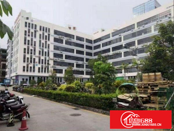 企石镇霞朗村急租楼上厂房500平方，有现成办公室