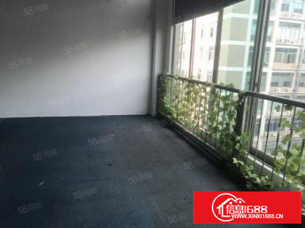 西乡楼上650平精装厂房仓库出租