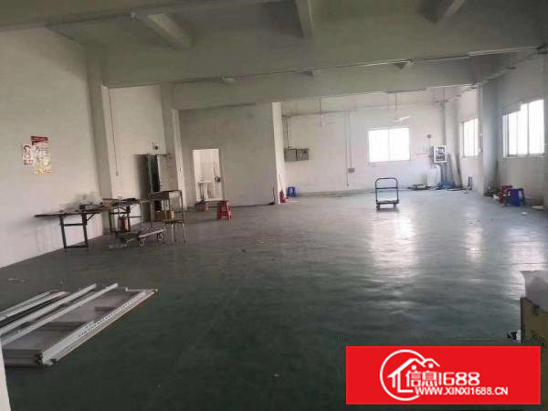 电子电商仓库凤岗雁田主干道旁楼上带精装修厂房出租1380平